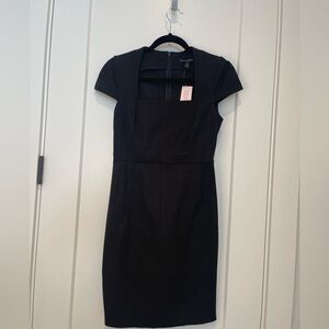 Banana Republic Black Dress. 4p